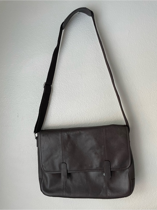 Cole Haan Other - Cole Haan Dark Brown Pebble 100% Leather Messenger Laptop Bag Shoulder Strap